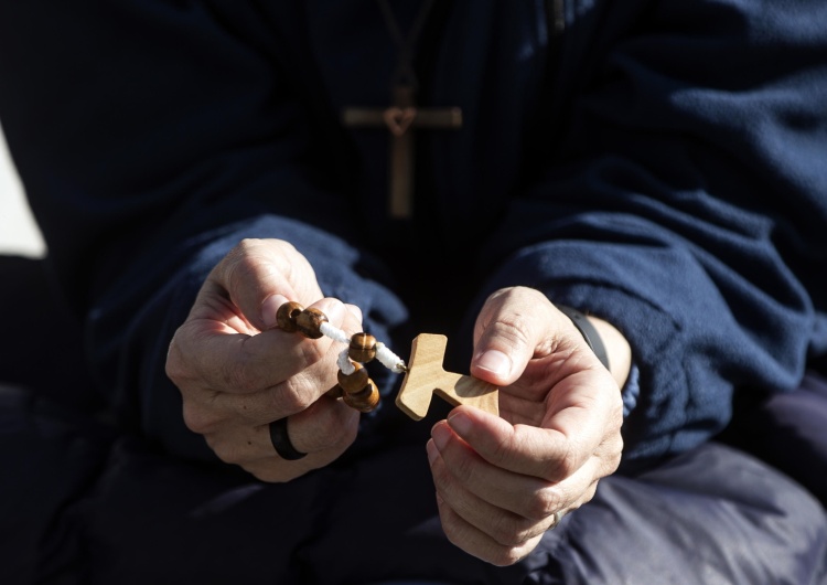 Papież w szpitalu. Najnowszy komunikat o stanie zdrowia Franciszka