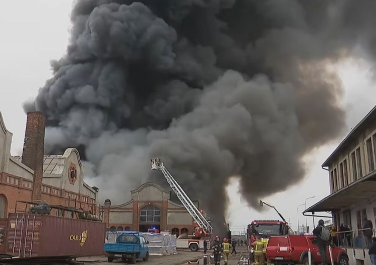 Eksplozja nielegalnego laboratorium przyczyną pożaru hali w Gdańsku
