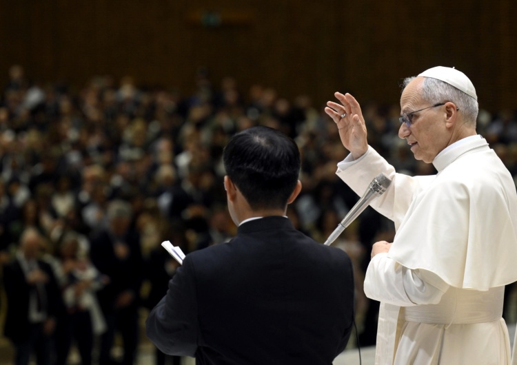 [wywiad] Biograf Leona XIV: nie daje łatwo zaglądać sobie w karty; jest papieżem-niespodzianką