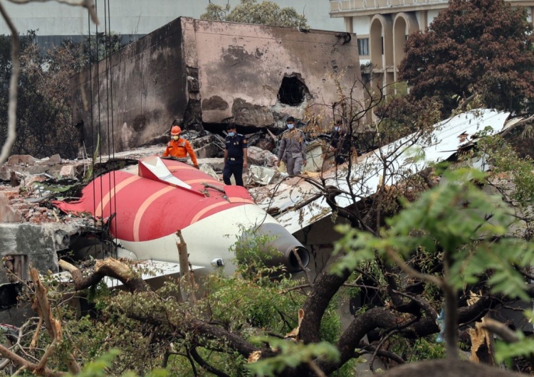 Katastrofa lotnicza w Indiach. Znaleziono 270 ciał