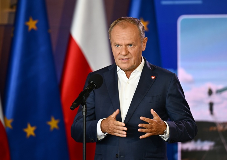 Политика «Герцлиха Вилькоммена» — сироты Меркель и Туска