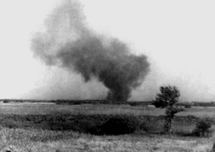 2 sierpnia 1943 - bunt w Treblince. Przywódcą konspiracji był oficer Wojska Polskiego