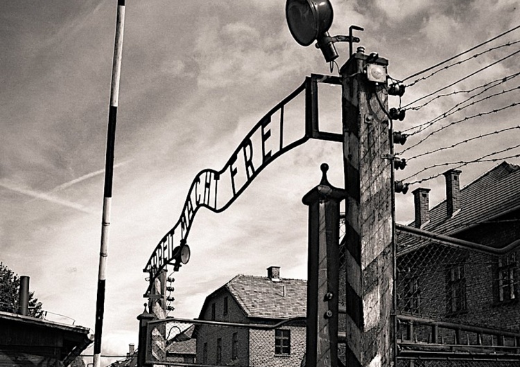 Tadeusz Płużański: Kibicom Maccabi Hajfa