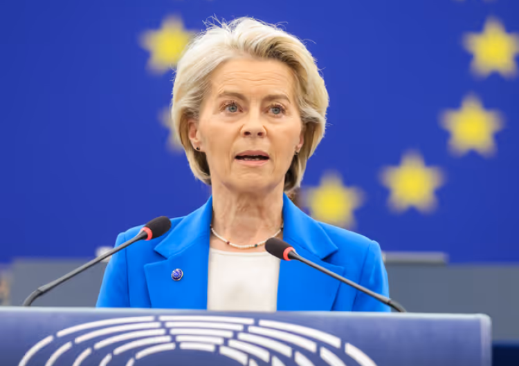 KE chce uciszyć obrońców rodziny. Rada przyjęła Strategię równościową LGBTIQ+ na lata 2026–2030