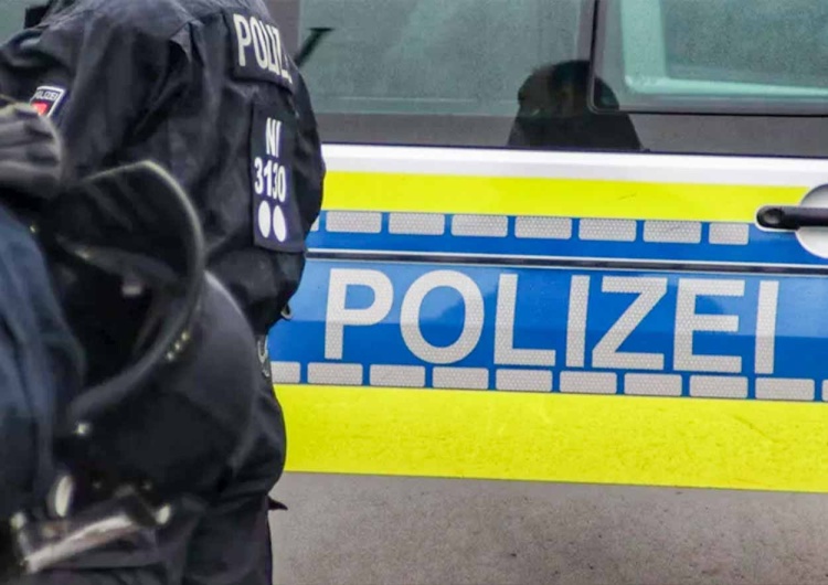 Германия разворачивает мигрантов обратно. Присвоенный номер