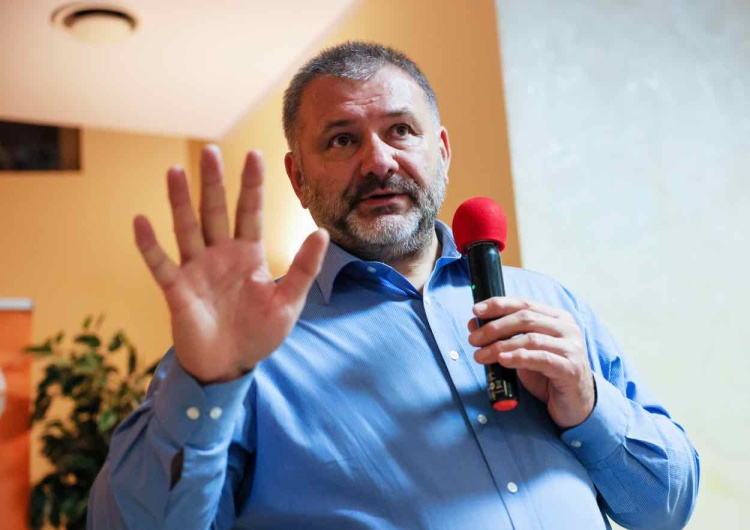 Smerfy ocenili działania Żurka. Minister nie będzie zadowolony