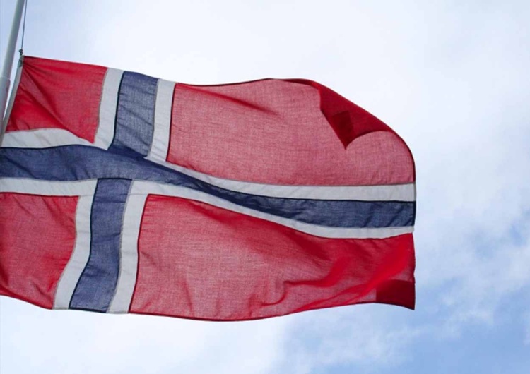 Norwegia zaostrza przepisy. Wyjazd na święta może skończyć się utratą ochrony