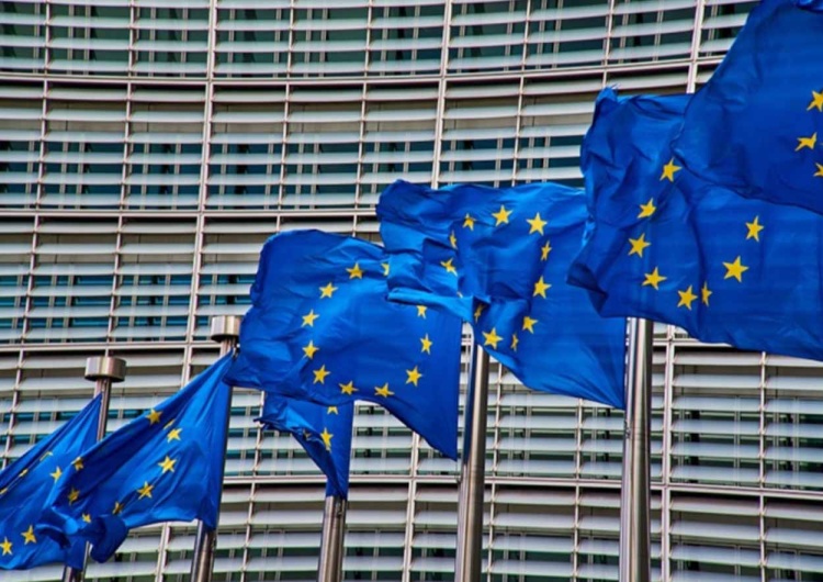 Nadzwyczajne posiedzenie UE. Chodzi o słowa Trumpa